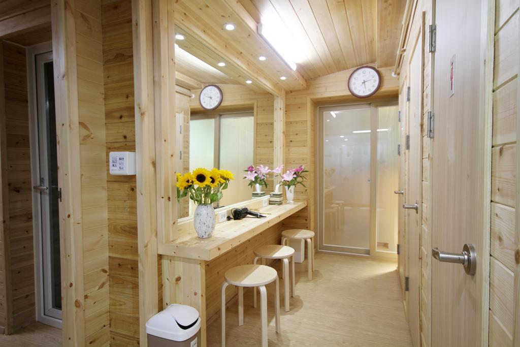 Cheongdam Ladies Guesthouse In Seul Esterno foto